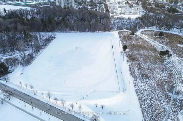 Additional image 33 of 811 Military Tr