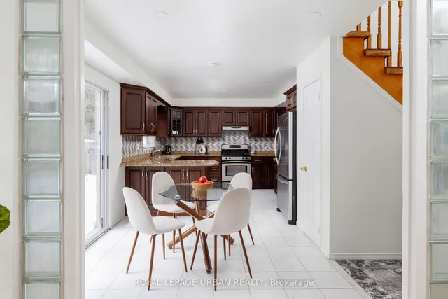 Additional image 10 of 55 Blueking Cres