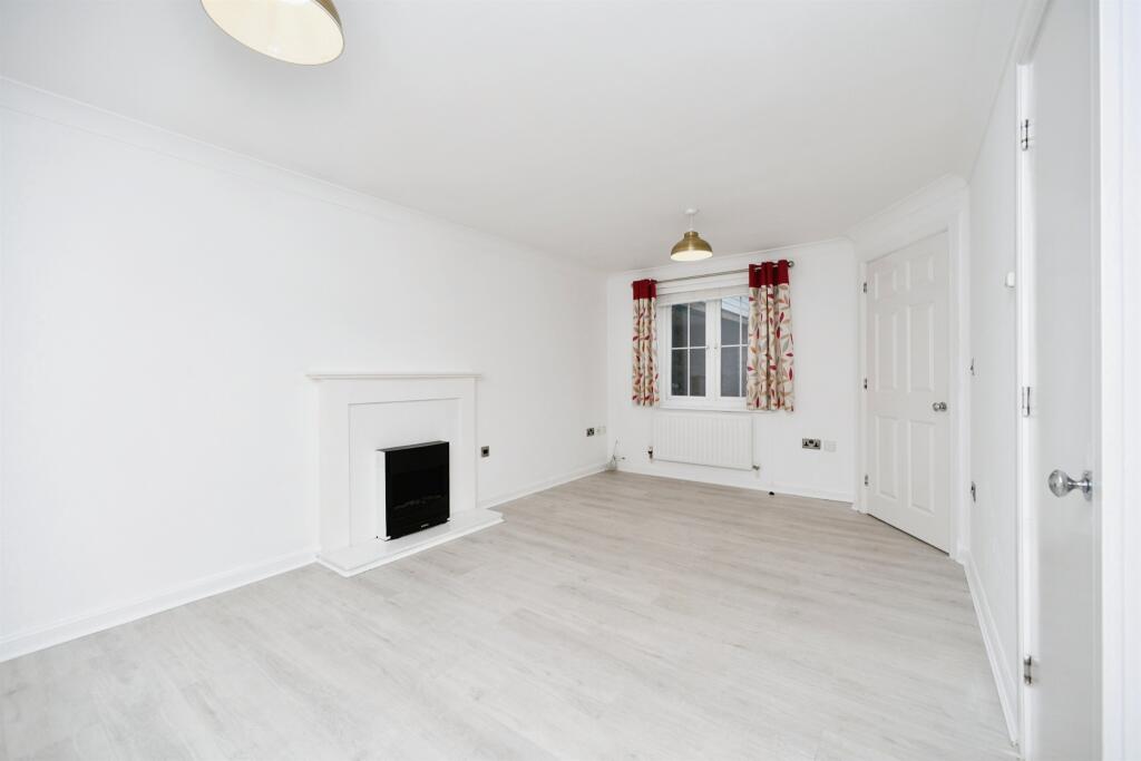 Additional image 6 of Roundhouse Crescent, Peacehaven