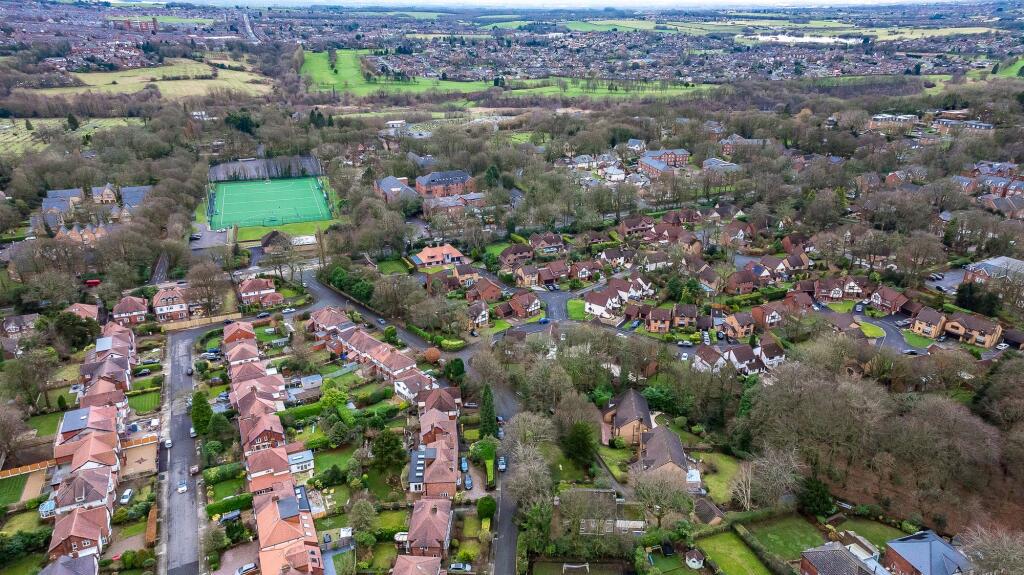 Additional image 47 of The Drays, New Hall Place, Heaton BL1 5 – A Spacious & Adaptable 5-Bed Home in Private Gated Setting