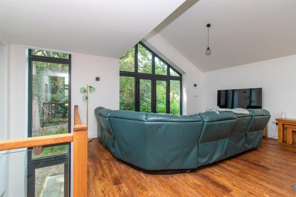 Additional image 4 of Park Street Lane, Park Street, St. Albans, Hertfordshire, AL2