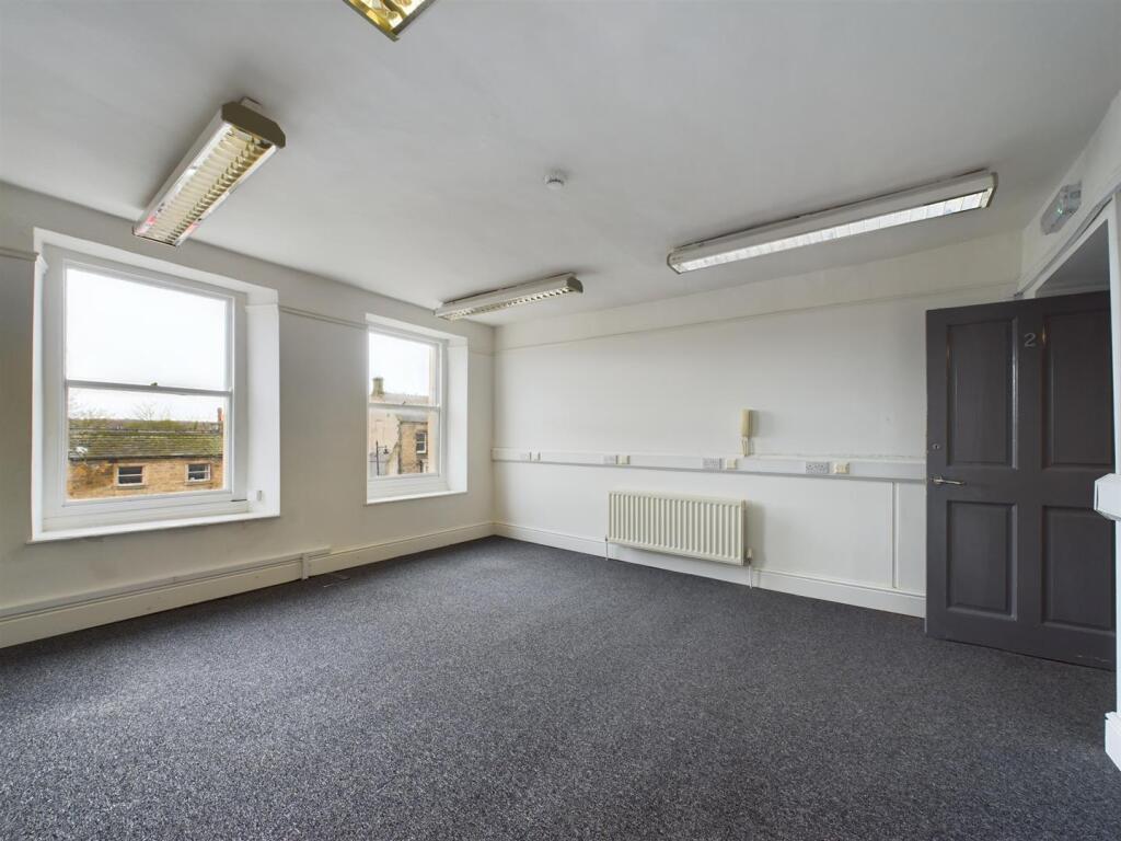 Additional image 9 of Castle Chambers, Market Place, Barnard Castle