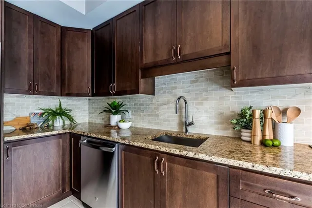 Additional image 17 of 4128 Galileo Common