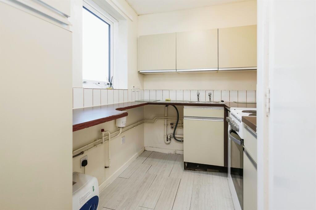 Additional image 12 of Swan Gardens, BIRMINGHAM