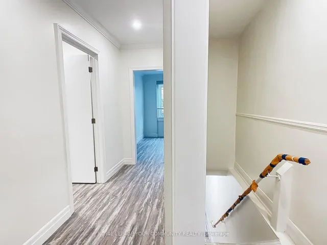 Additional image 32 of 1623 Keele St