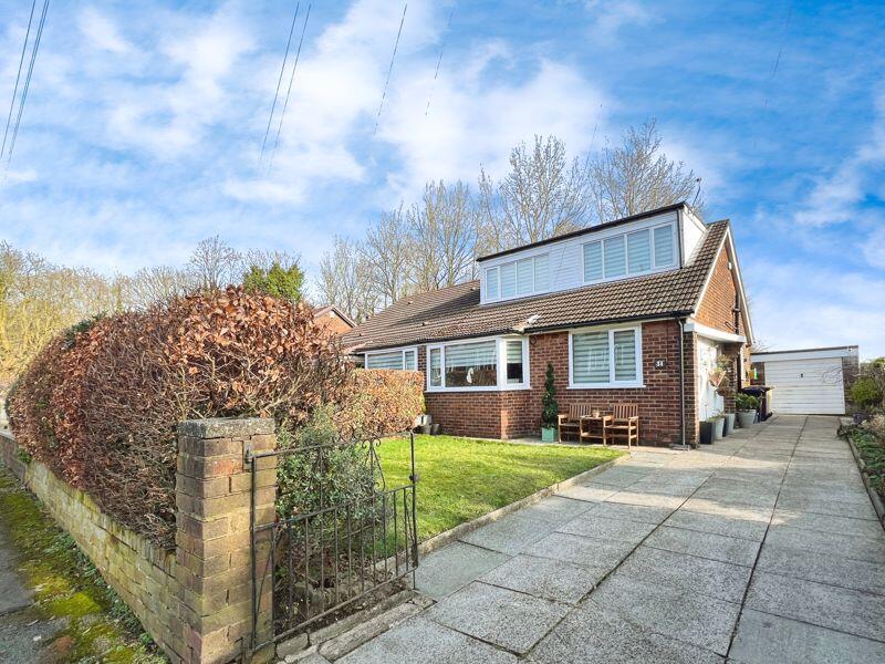 Greenland Road, Great Lever