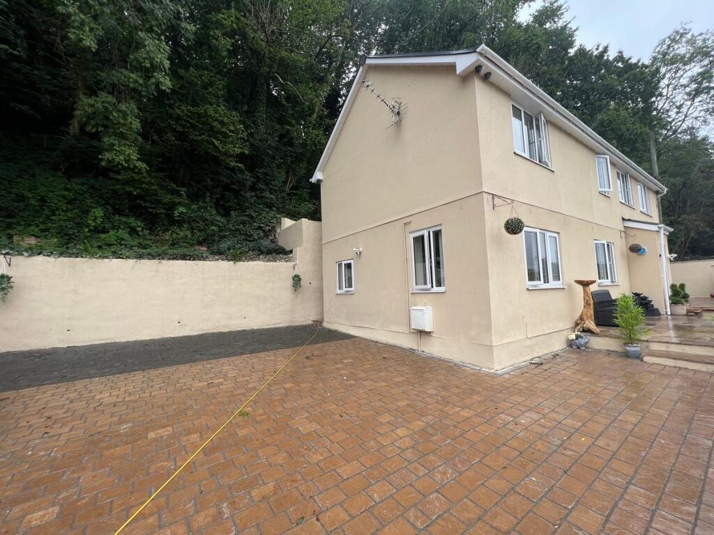 Additional image 20 of Woodlands House Tondu Road - Bridgend