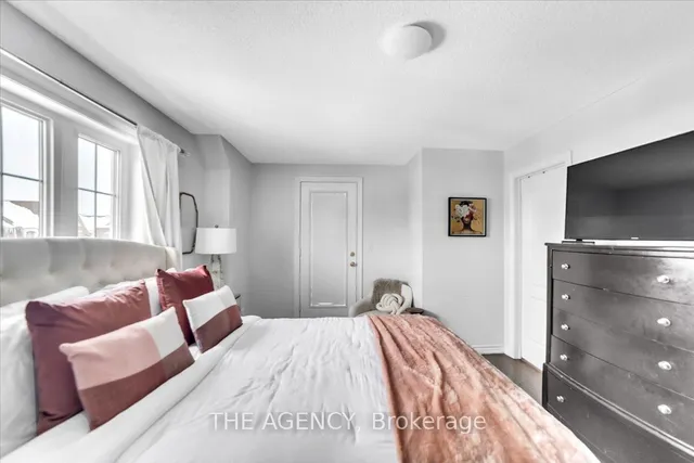 Additional image 30 of 19 Hobart Gdns