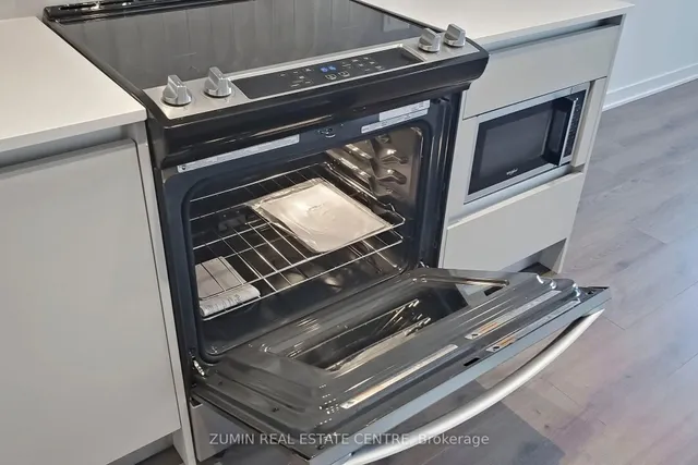 Additional image 31 of 395 Dundas St Unit 241