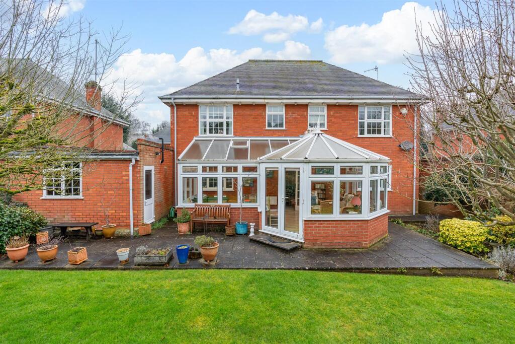 Additional image 28 of New Place, Welwyn