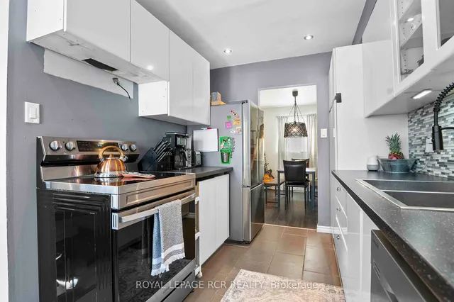 Additional image 15 of 32-46 Dearbourne Blvd