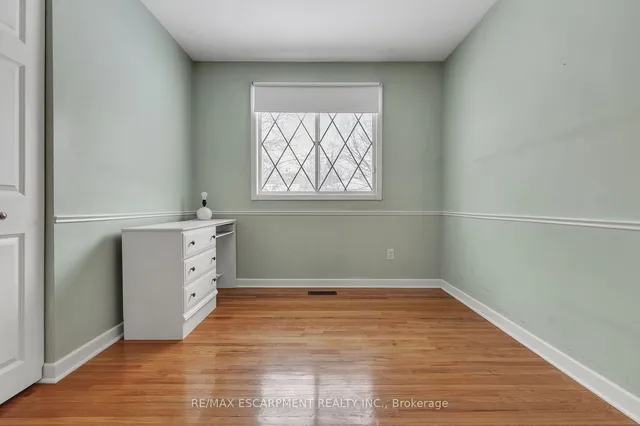 Additional image 28 of 3099 Northview Cres