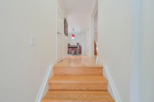 Additional image 6 of 40 Burton Rd