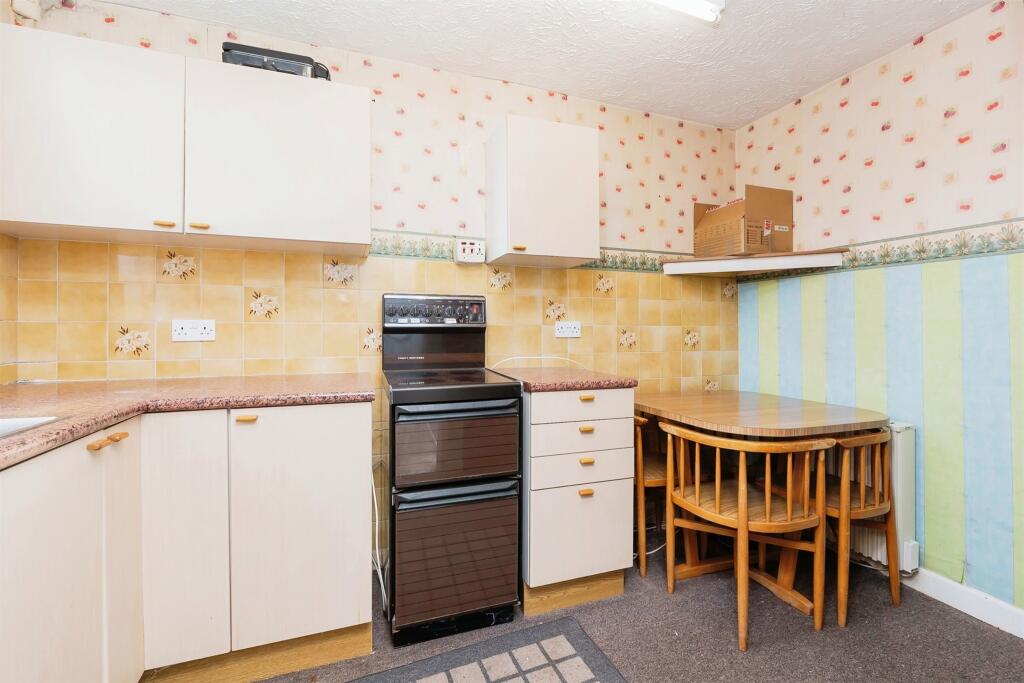 Additional image 6 of West Street, Oldland Common, Bristol