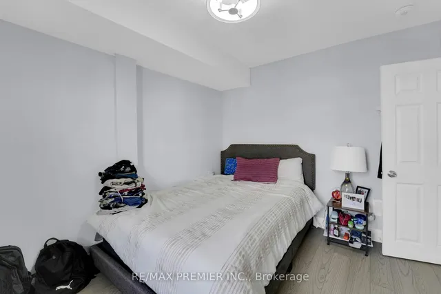 Additional image 17 of 434 Victoria Park Ave