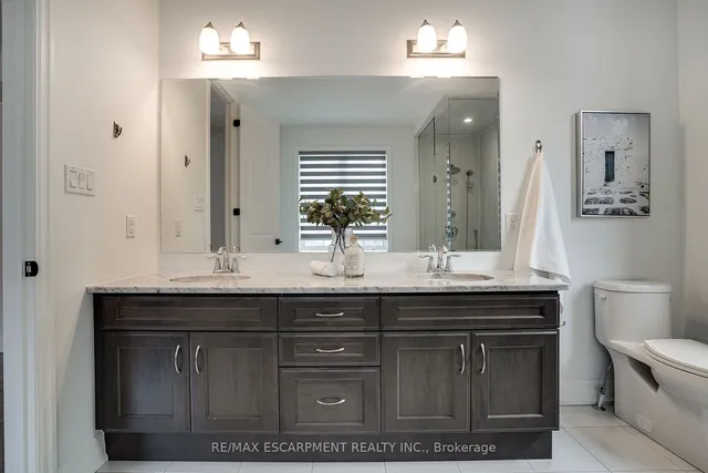 Additional image 16 of 1466 EVEREST Cres