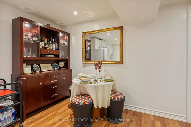 Additional image 32 of 109 Plumrose Ptwy