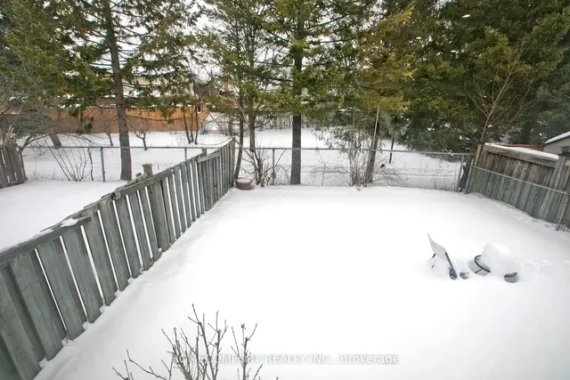 Additional image 11 of 26 Moorehouse Dr