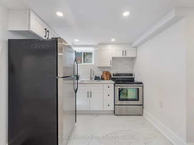 Additional image 35 of 290 Chisholm Ave