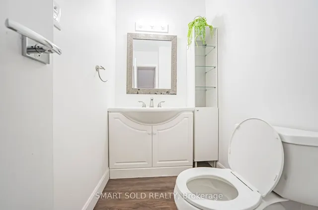 Additional image 22 of 25 Esterbrooke Ave Unit 113