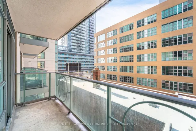 Additional image 14 of 212 Eglinton Ave Unit 506