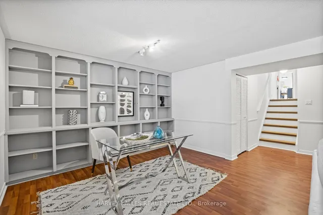 Additional image 23 of 74 Rainier Sq