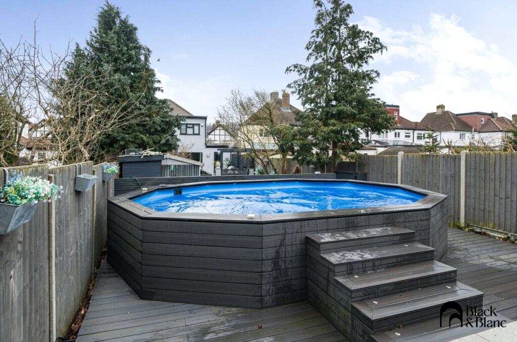 Additional image 33 of Queensway, West Wickham, Bromley, BR4