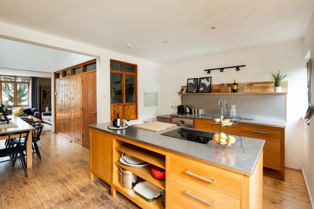 Additional image 6 of Montague Place, Bristol