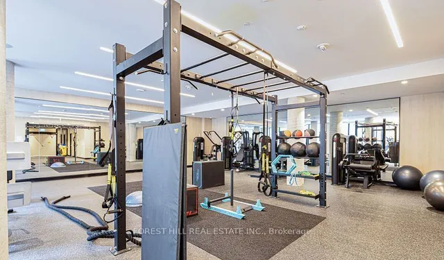 Additional image 24 of 2020 Bathurst St Unit 331