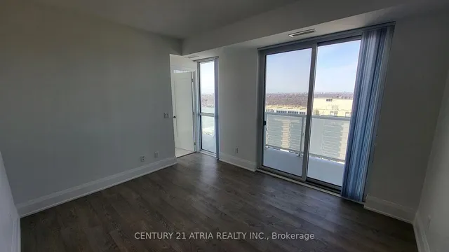 Additional image 6 of 101 Erskine Ave Unit 2715