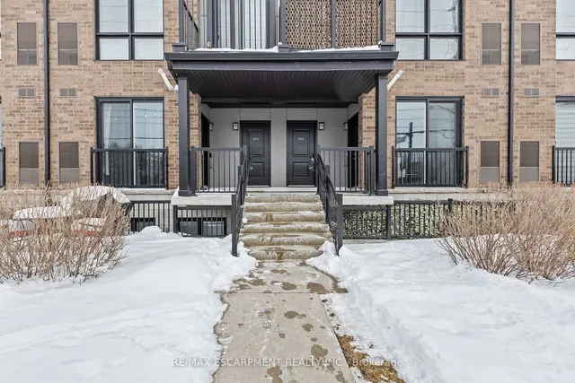 Additional image 7 of 1200 Main St Unit 102