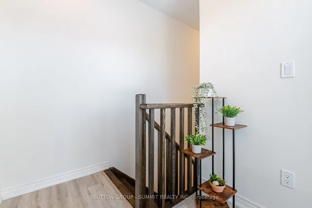 Additional image 36 of 2205 LILLYKIN St Unit 3