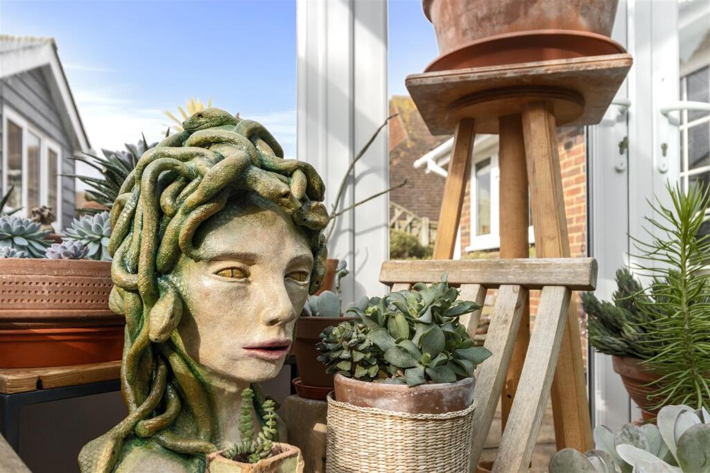 Additional image 16 of Coopers Hill, Eastbourne