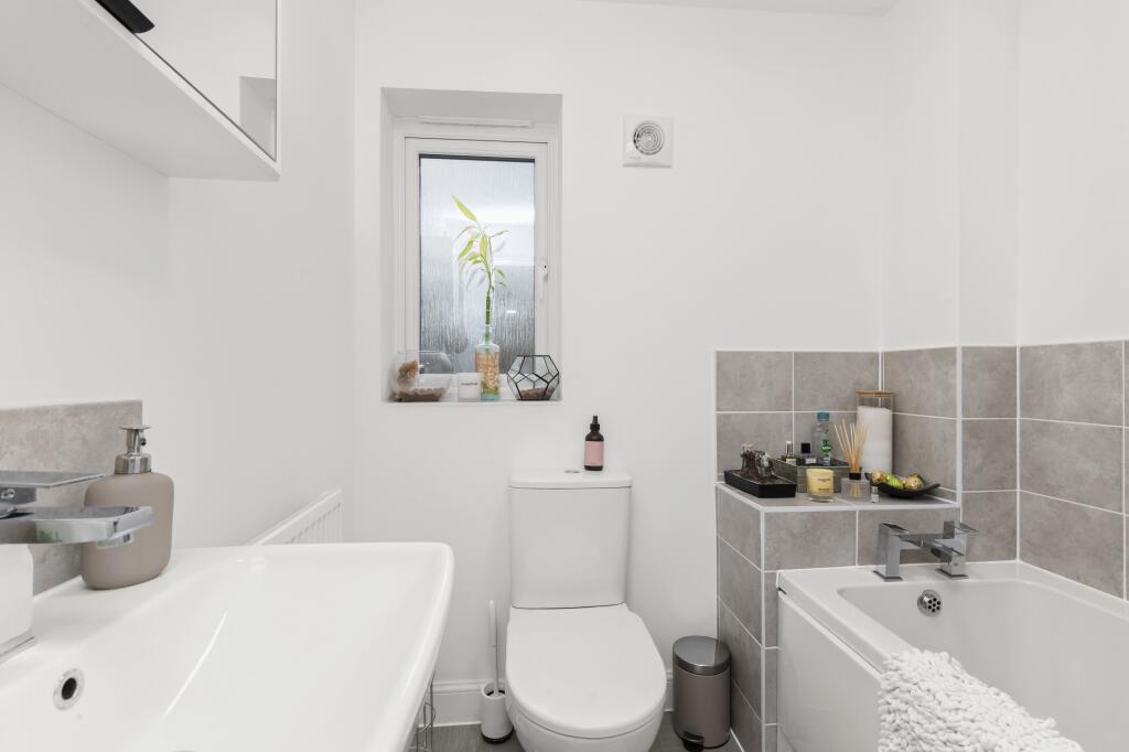 Additional image 15 of Hamfield Drive, Hassocks, West Sussex, BN6 9ZW