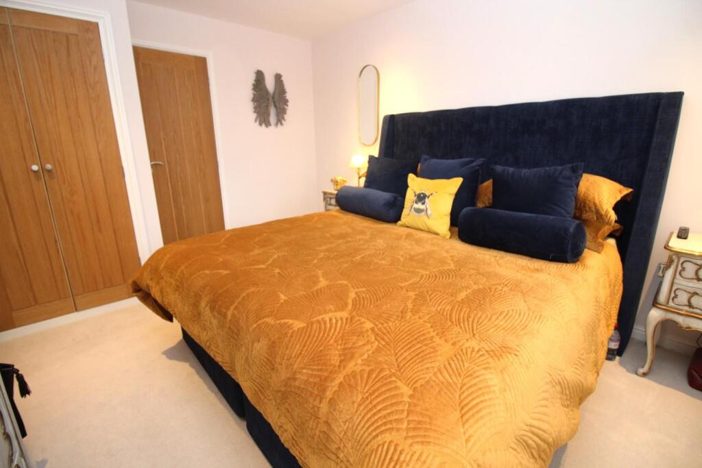 Additional image 12 of Hickory Lane, Almondsbury, Bristol