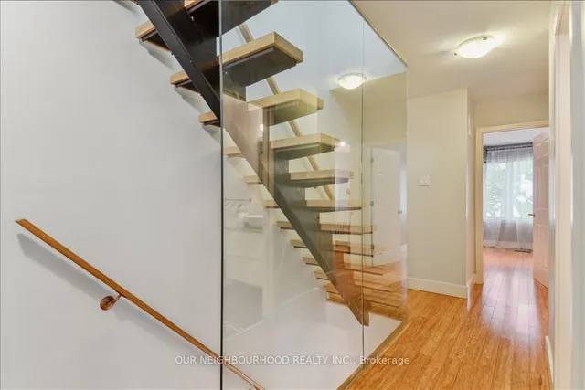 Additional image 18 of 69 Longboat Ave