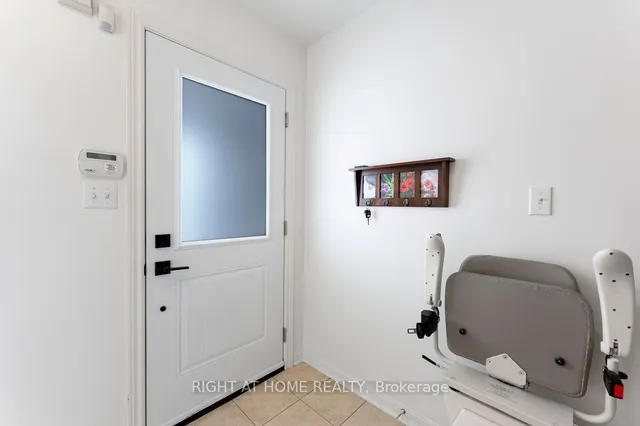 Additional image 13 of 712 Edwards Ave