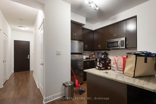 Additional image 16 of 50 Absolute Ave Unit 2610