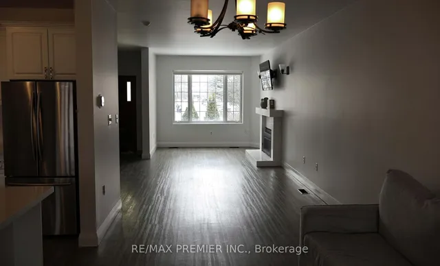 Additional image 9 of 694 Willard Ave