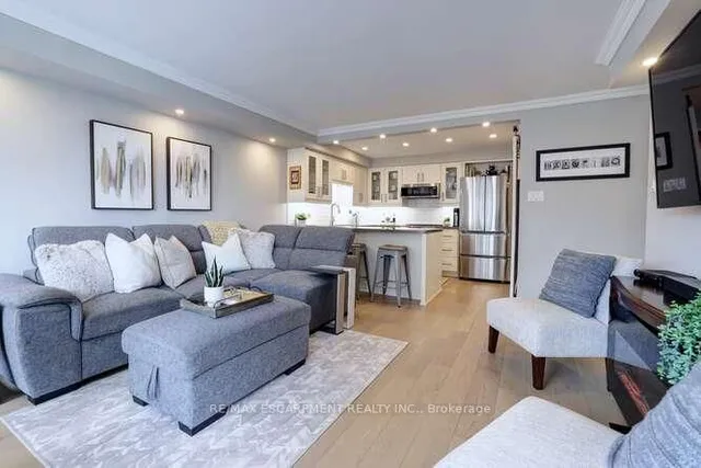 Additional image 6 of 2210 Lakeshore Rd Unit 504