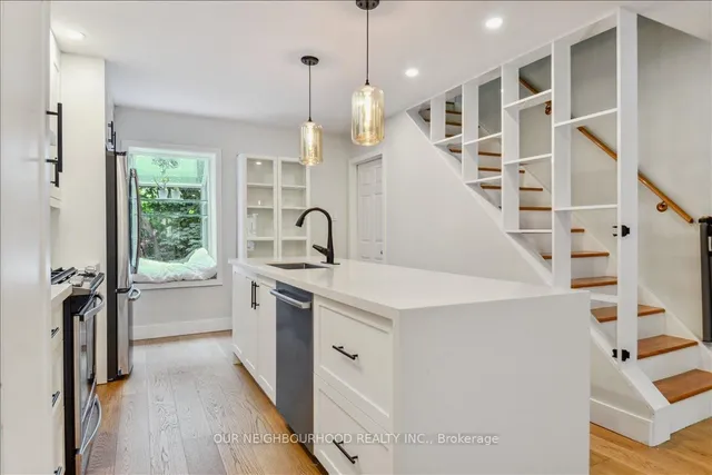 Additional image 15 of 69 Longboat Ave