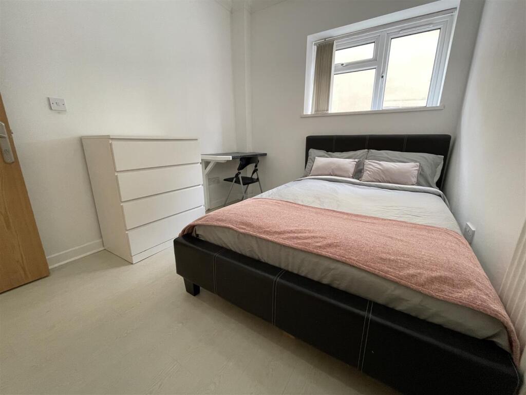 Additional image 13 of Richmond Road, Cardiff