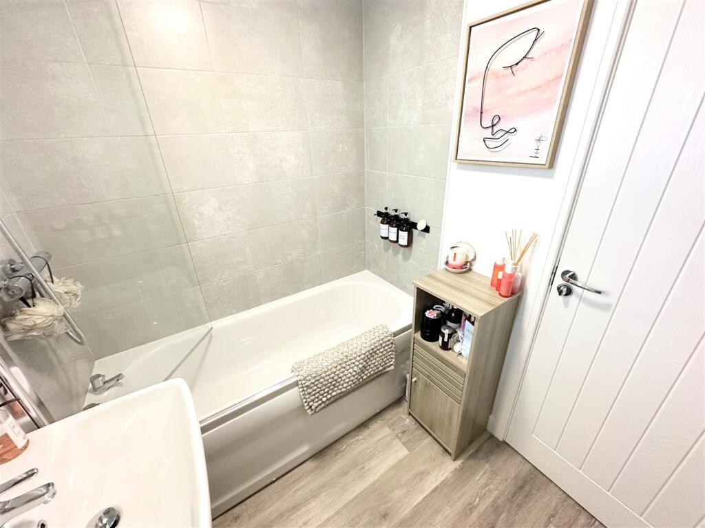 Additional image 36 of Swann Lane, Carlisle