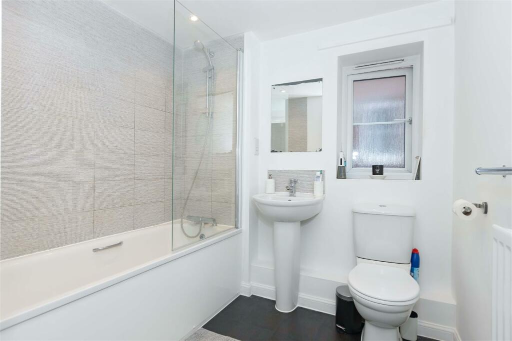 Additional image 13 of Water Lily Way, Worthing