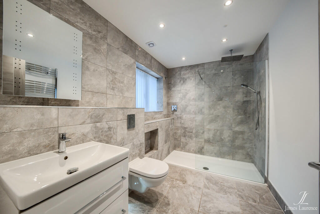 Additional image 19 of Seven Bedroom Family Home & Annex - Rednal Road, Kings Norton, Birmingham