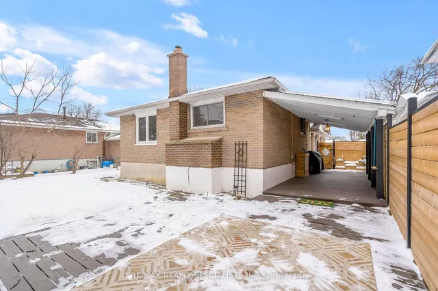 Additional image 36 of 63 Lockton Cres