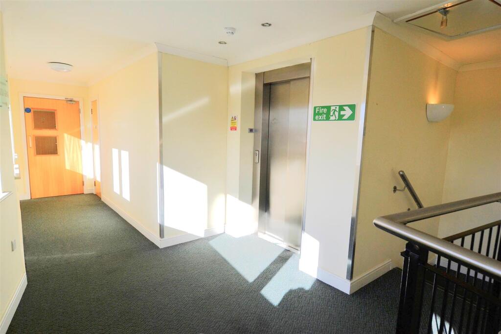 Additional image 5 of North Drive, Hatfield
