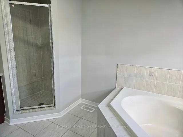 Additional image 31 of 561 Lott Cres