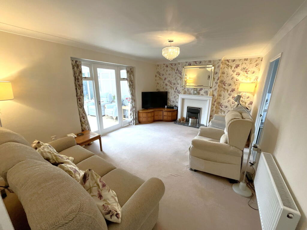 Additional image 14 of HALESOWEN, Kenelm Court