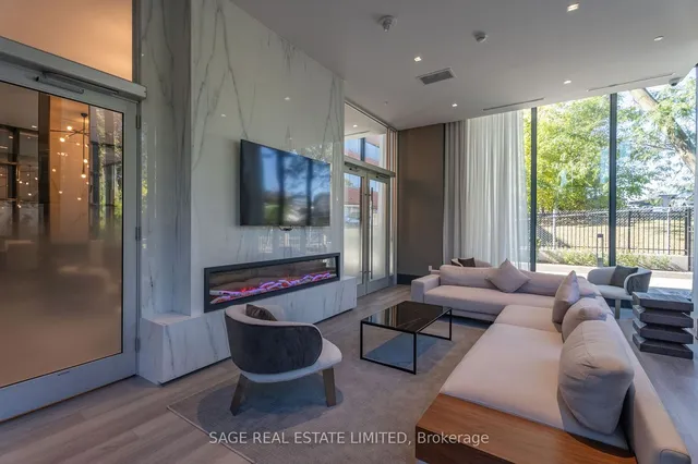 Additional image 21 of 250 Lawrence Ave Unit 703